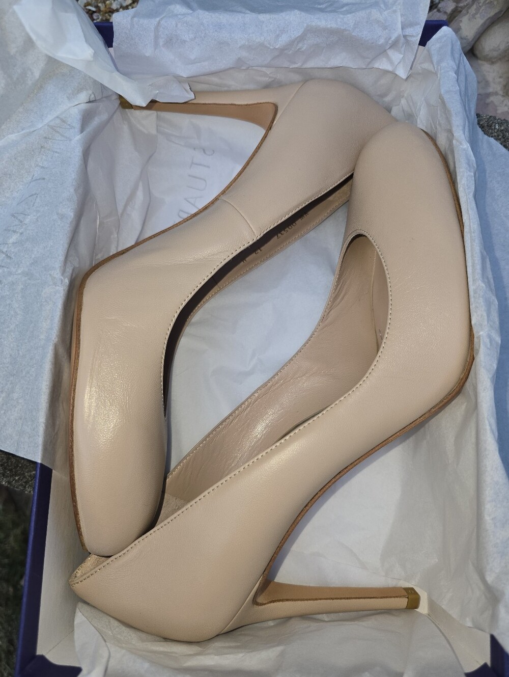 NEW Stuart Weitzman Heels In Box With Dustbag
